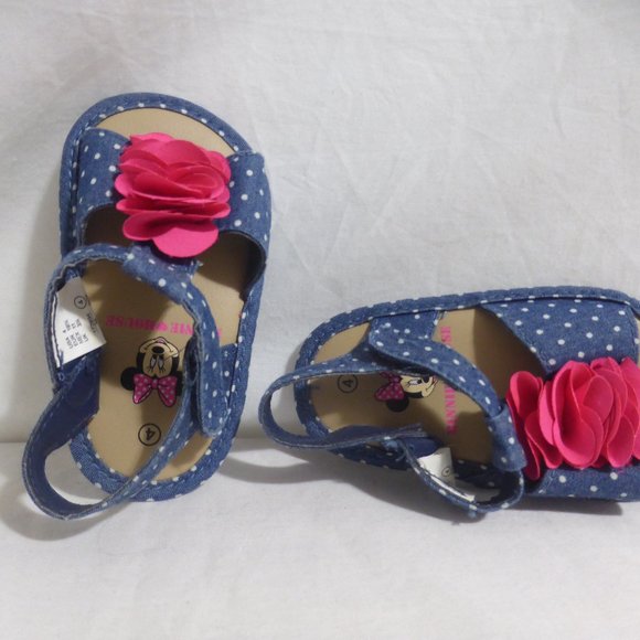 MINNIE MOUSE, size 4, polka dot Velcro fastened sandals GUC - Picture 6 of 10